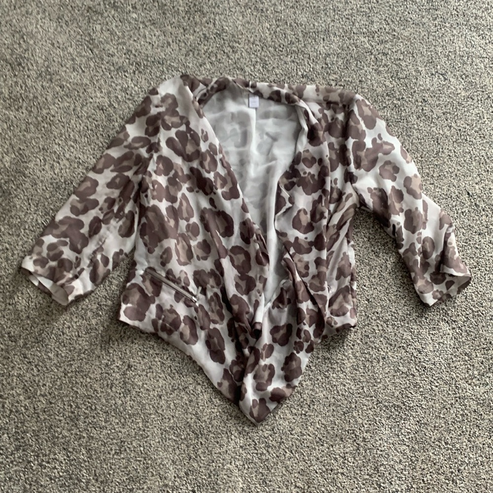 Chicos Size 1, Sheer Blazer